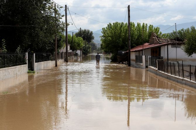 Grčka, nevreme, oluja Janos