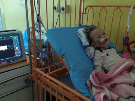 Lana Jovanović, spinalna mišićna atrofiija Lana Jovanović, spinalna mišićna atrofiija