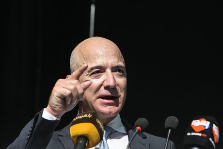 Jeff Bezos, Džef Bezos Jeff Bezos, Džef Bezos