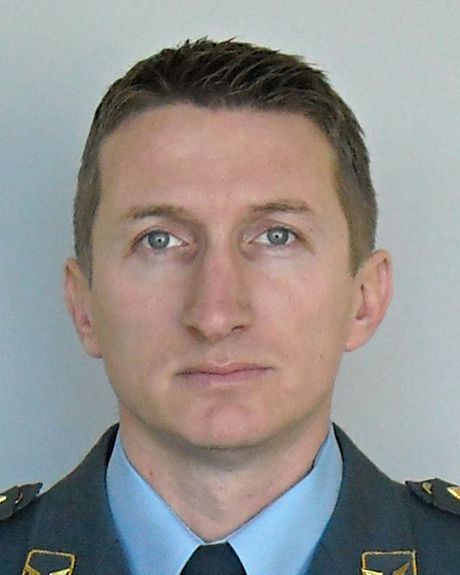 Pilot kapetan prve klase Zvonko Vasiljević, Pilot kapetan prve klase Zvonko Vasiljević,