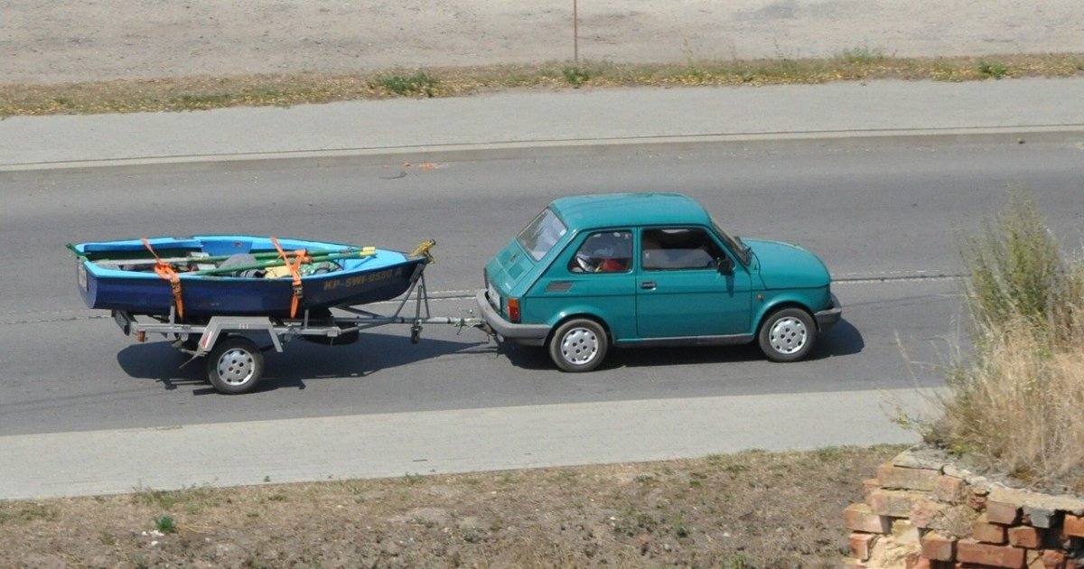 Kako Prikolica Koju Vaš Auto Vuče Može Da Utiče Na Bezbednost Vožnje ...