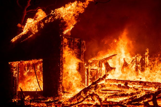 Kalifornija požar, SAD, USA, Amerika, California Wildfires