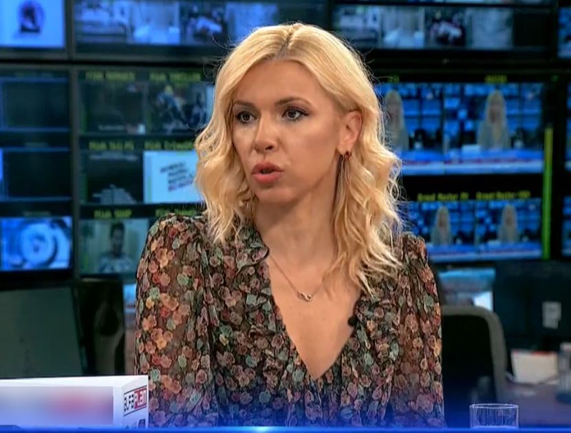 "Ti kao na plažu da si krenula!" Gledateljka napala Irinu Vukotić zbog haljine, voditeljka žestoko odbrusila