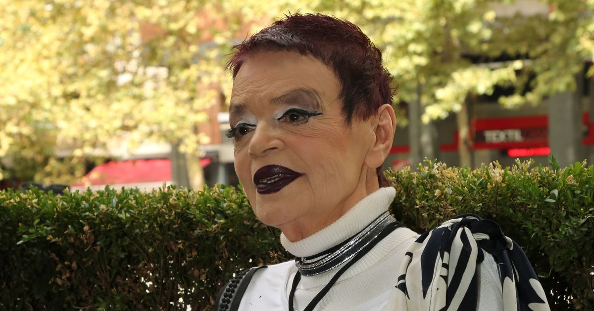 "Gola žena nema šanse pored mene zakopčane!" Ruška o udvaračima, ljuta na Čolu i Merlina: "Neka se vrate sebi"