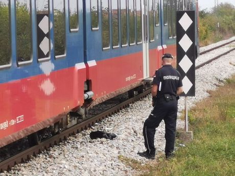Voz udario ženu u Čačku, železnička nesreća, pokušaj samoubistva
