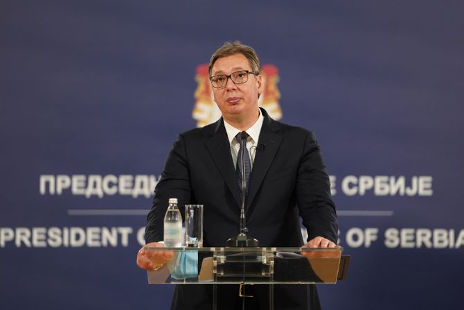 Aleksandar Vučić mapa, China Road and Bridge, ugovor za izgradnju Fruskogorškog koridora