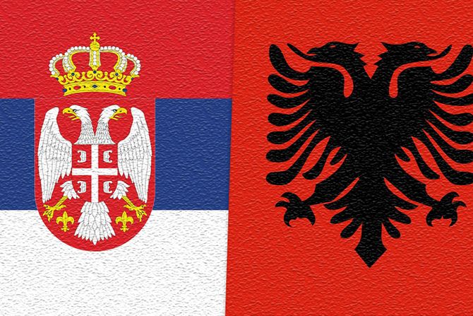 Srbija Albanija zastave