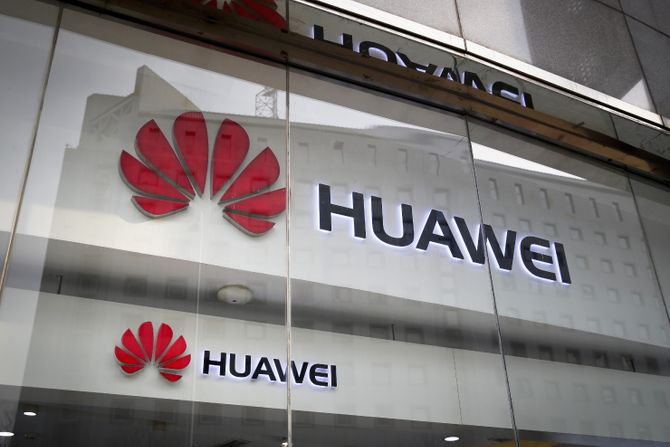 Huawei, kompanija, logo