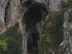 Potpećka pećina Užice