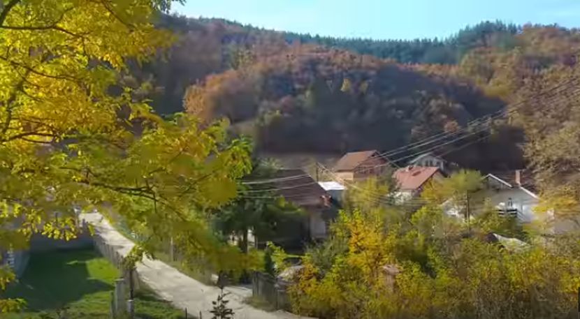 Banja sa 14 izvora tople vode sve je popularnija među Srbima: Leči kičmu, zglobove i stres