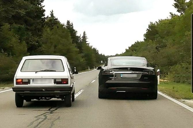 Jugo prestiže Teslu Jugo prestiže Teslu