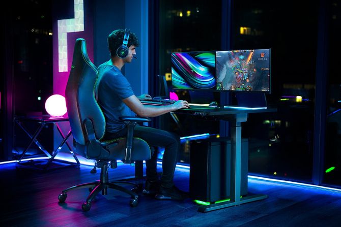 Razer Iskur, gejming, stolica, igranje igrica Razer Iskur, gejming, stolica, igranje igrica