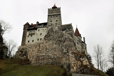 Bran dvorac drakula Bran dvorac drakula