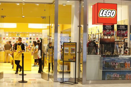 LEGO, kompanija, logo, otvaranje prodavnice