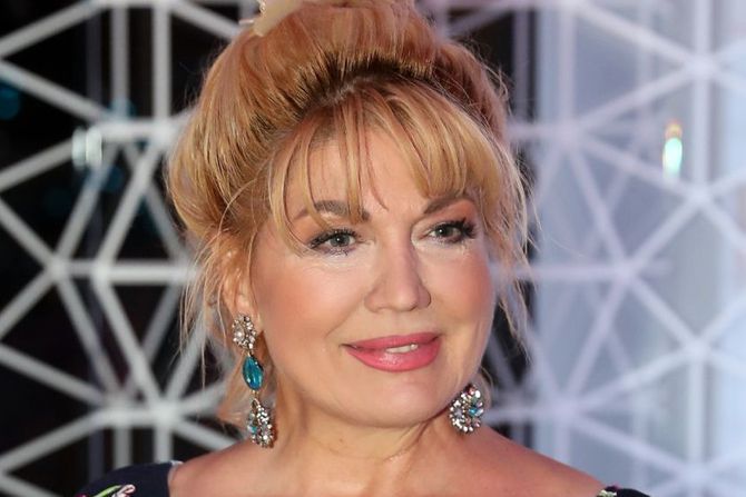 Suzana Mančić Suzana Mančić