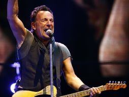 Bruce Springsteen, Brus Springstin