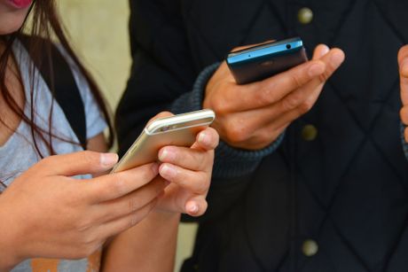 Telefoni, ljudi Telefoni, ljudi
