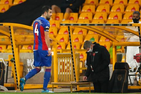 Wolverhampton Crystal Palace Luka Milivojević crveni karton