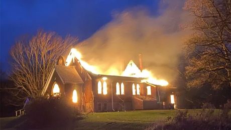 kanada,crkva crkve požar,