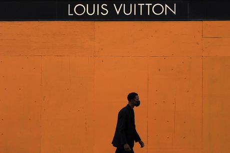 Louis Vuitton, kompanija, logo, prodavnica, Luj Viton Louis Vuitton, kompanija, logo, prodavnica, Luj Viton