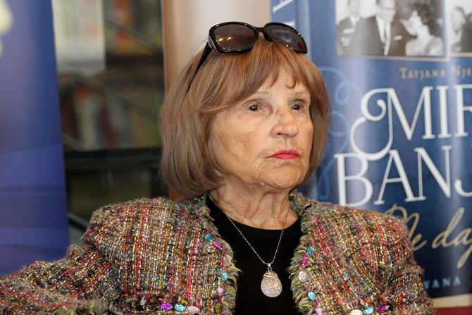 Mira Banjac nakon udesa: Teško mi je. Izubijana sam, sva sam u modricama - Vimarsana News