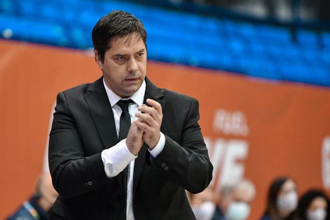 Partizan Nis, Crvena zvezda Partizan Nis, Crvena zvezda
