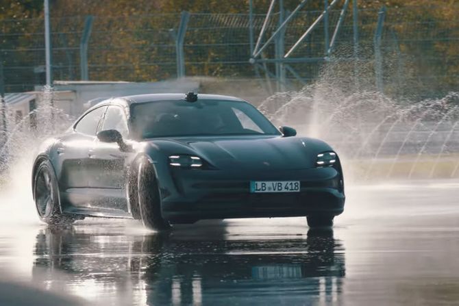 Porsche Taycan, drift Porsche Taycan, drift