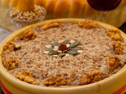 Slavski kolač, slava, vino, sveća