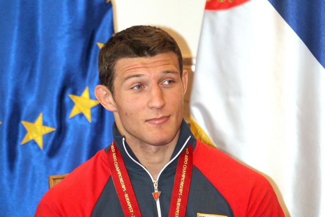 Nemanja Majdov Nemanja Majdov