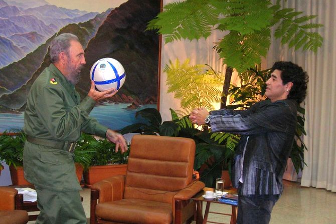 Dijego Diego Maradona, Fidel Kastro Castro