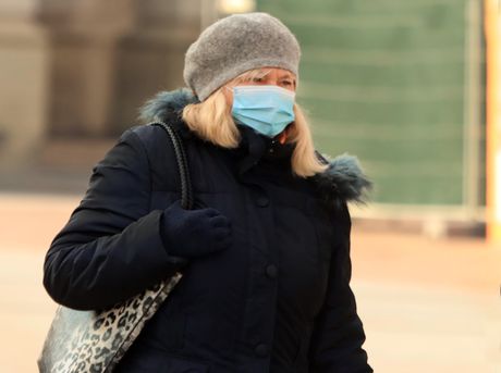 Novi SAD MASKE NOSENJE na otvorenom, maska, kovid, korona virus Novi SAD MASKE NOSENJE na otvorenom, maska, kovid, korona virus