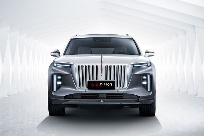 Hongqi E-HS9, električni suv, kineski rols rojs