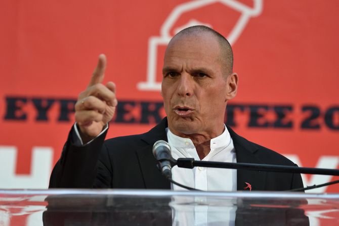 Yanis Varoufakis, Janis Varufakis