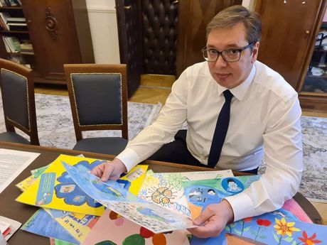 Aleksandar Vučić, crteži Aleksandar Vučić, crteži