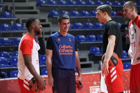 vanja marinković vanja marinković