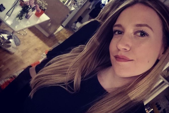 Ana Lakić Ana Lakić