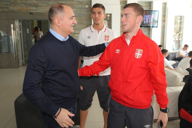Bojan Nastić Bojan Nastić