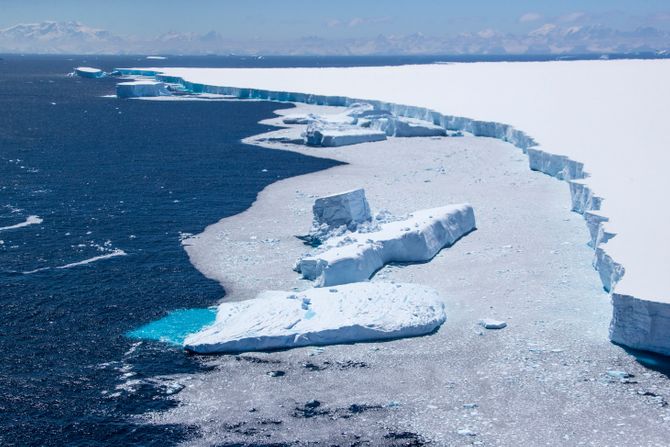 Antarctic Iceberg Antarktik ledeni breg