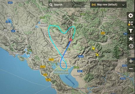 Srce na nebu, pilot napravio srce Srce na nebu, pilot napravio srce