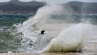 Snimili horor na crnogorskoj plaži: Čoveka odneli talasi