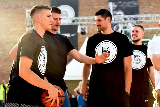 Bogdan Bogdanović, Nikola Vučević Bogdan Bogdanović, Nikola Vučević