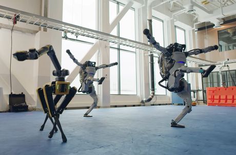 Roboti, Boston Dynamics