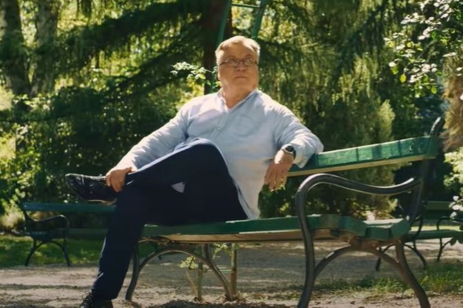 Halid Bešlić