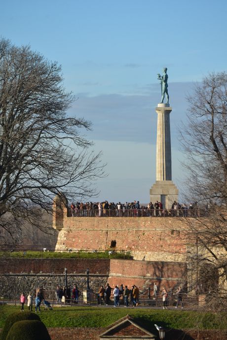 Prvi dan Nove godine Beograd šetnja lepo vreme Prvi dan Nove godine Beograd šetnja lepo vreme