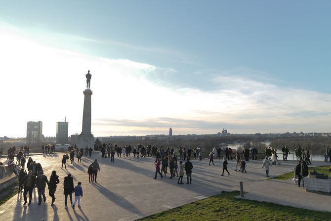 Prvi dan Nove godine Beograd šetnja lepo vreme Prvi dan Nove godine Beograd šetnja lepo vreme