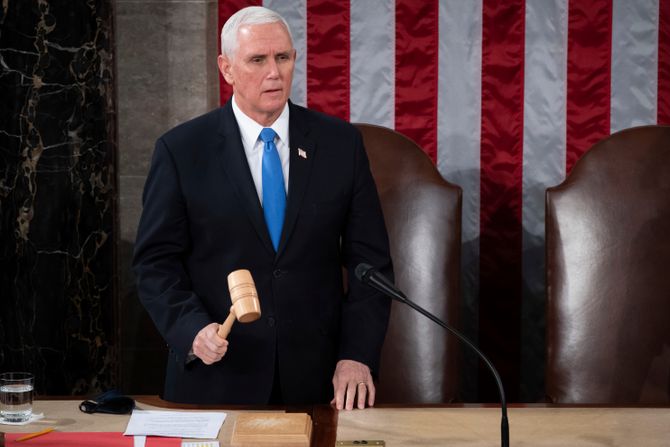 Mike Pence, Majk Pens