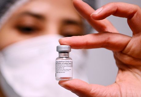 Pfizer BioNTech Fajzer Biotek vakcina koronavirus