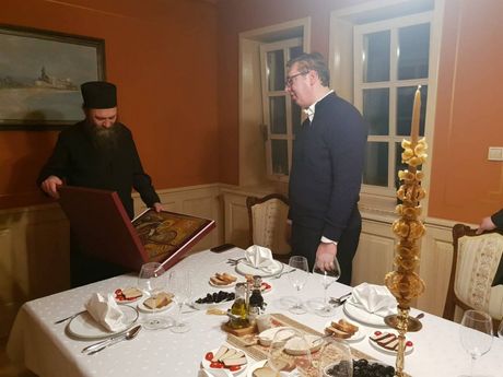 Aleksandar Vučić Hilandar Aleksandar Vučić Hilandar