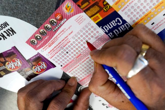 Powerball Mega Millions Lottery Lutrija listići Powerball Mega Millions Lottery Lutrija listići