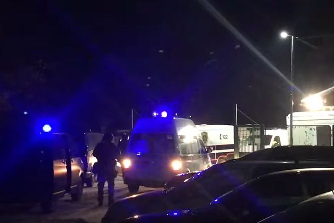 Neredi, Migranti, Kamp Blažuj, Blažuj